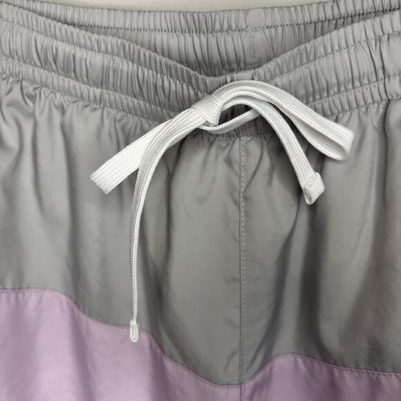 Nike Club Essentials Swim Trunks Shorts Mens XL CJ4486 Loose Fit Colorblock Prep - Picture 2 of 11